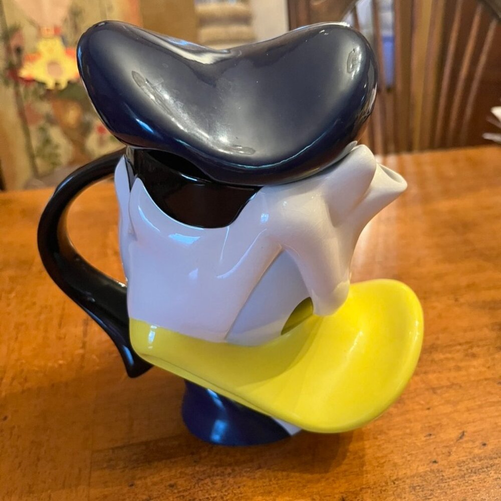 Cardew Donald Duck Teapot